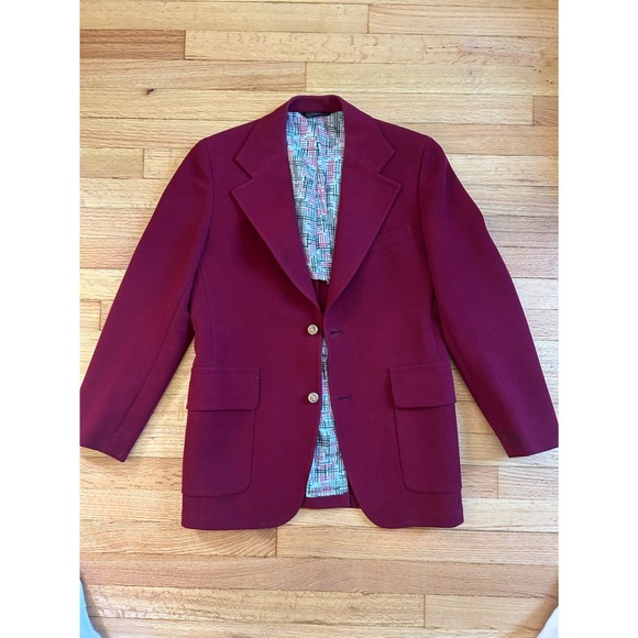 Cricketeer Other - Vintage Cricketeer Famous-Barr Burgundy Textured Blazer Gold Crest Buttons